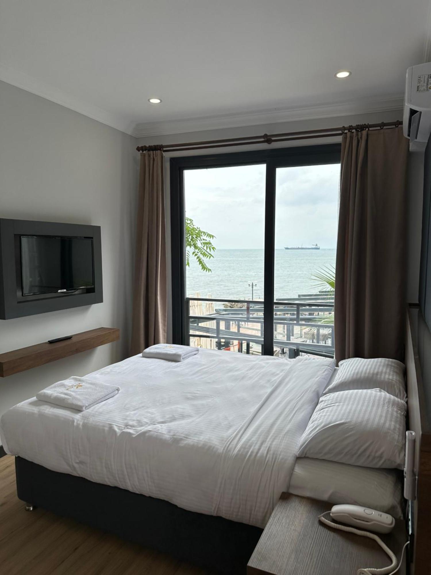 Santana Otel Trabzon Bagian luar foto